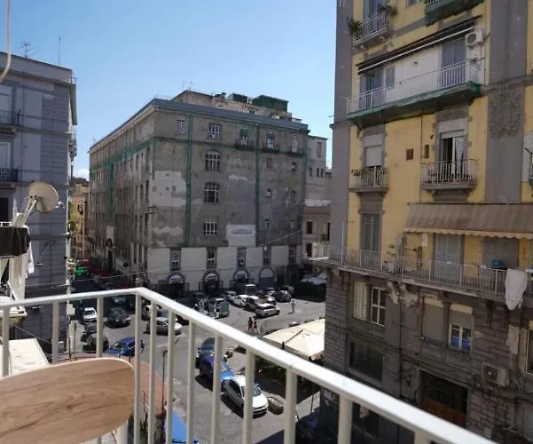 לינה וארוחת בוקר La Mimosa נאפולי