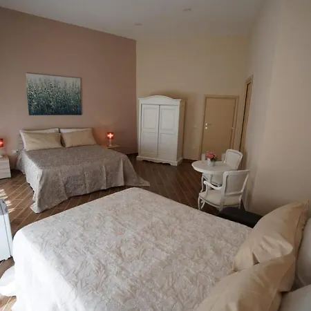 فندق مبيت وإفطار La Mimosa نابولي